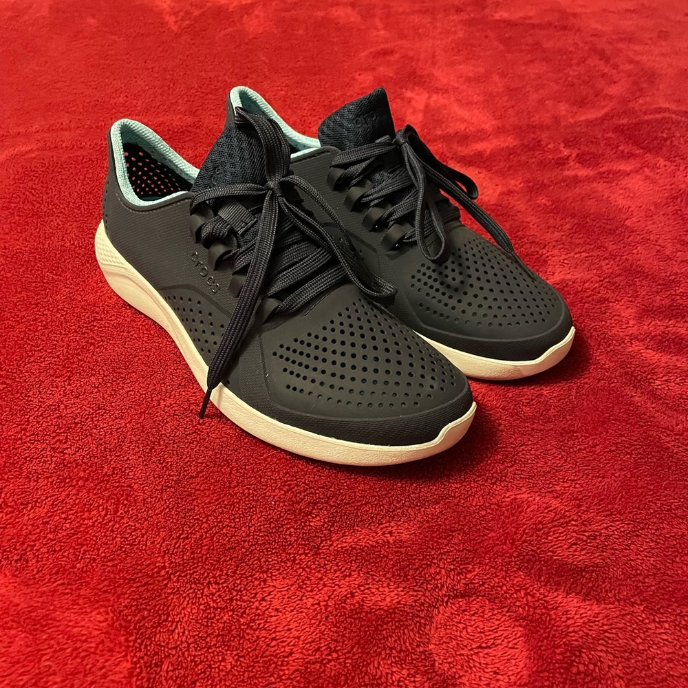Navy Blue Croc Tennis Shoes